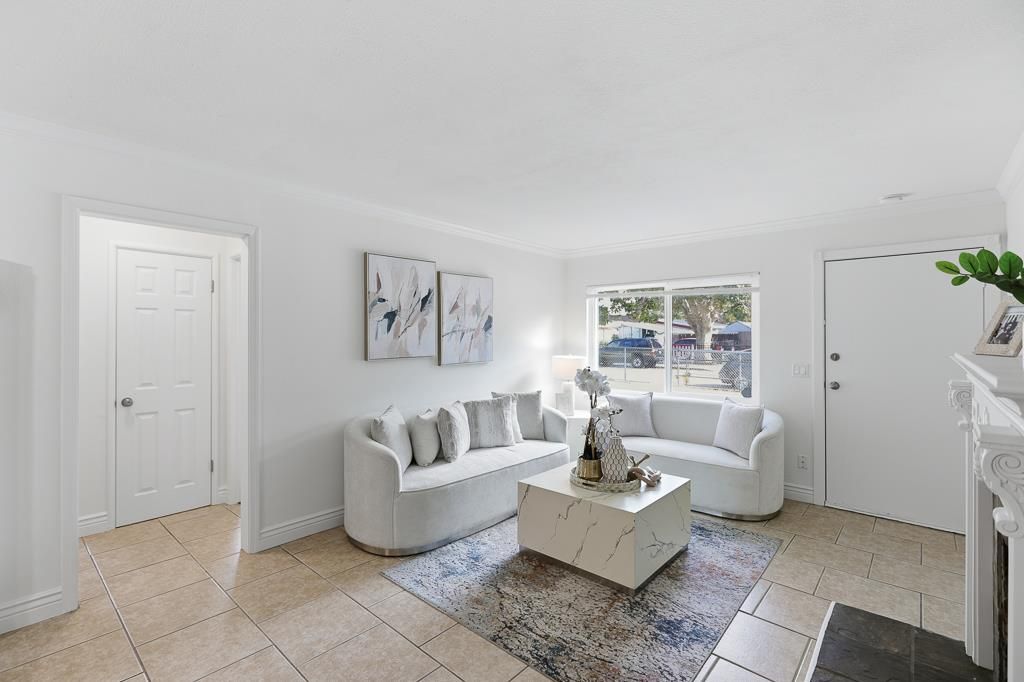 Photo of 1183 Saratoga Avenue, East Palo Alto, CA 94303 (MLS # ML82026396)