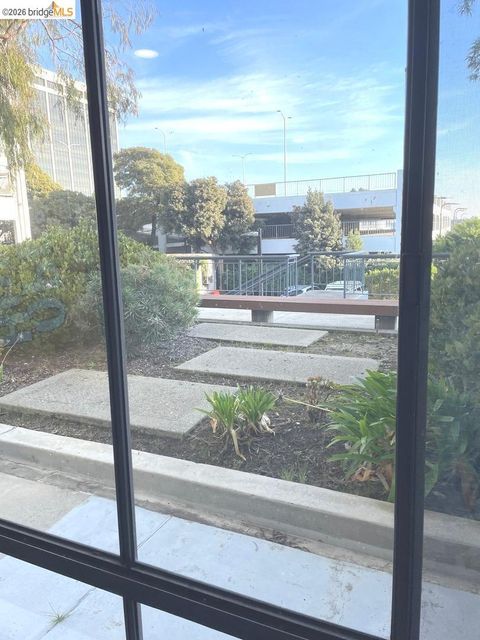 Photo of Emeryville, CA 94608 (MLS # 41132895)