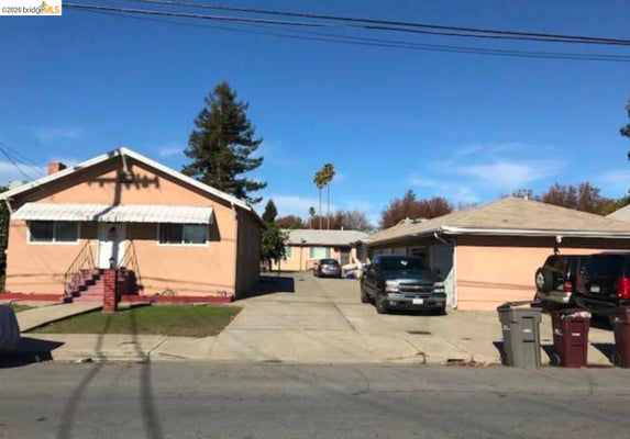 420 MEDFORD AVE, CHERRYLAND, CA 94541 - Image 9d2b5766cfbc38bcd4e6cbde644728ec/1677938935