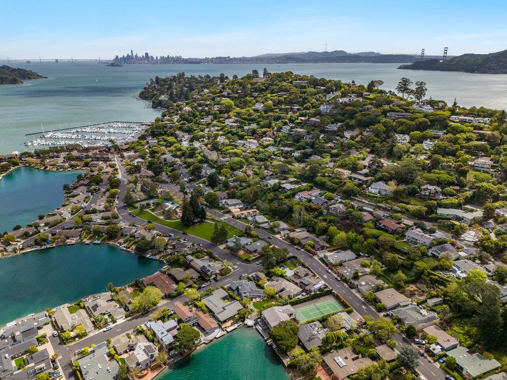 Belvedere, California 94920, United States, 3 Bedrooms Bedrooms, ,3 BathroomsBathrooms,Residential,Active,220670