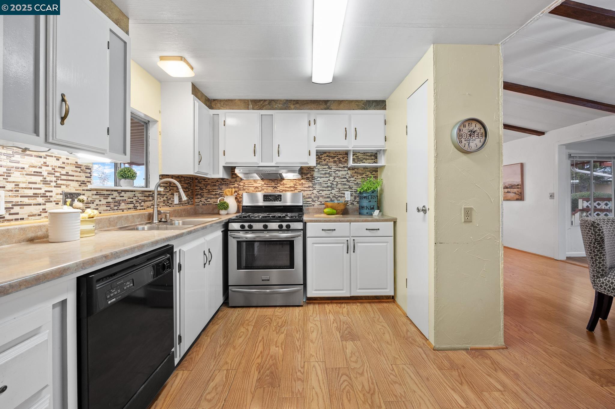 Brentwood, California 94513, United States, 2 Bedrooms Bedrooms, ,2 BathroomsBathrooms,Residential,Pending,10999