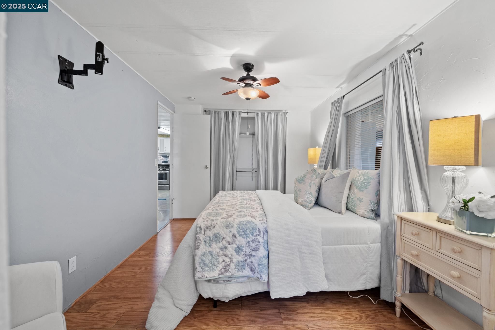 Brentwood, California 94513, United States, 2 Bedrooms Bedrooms, ,2 BathroomsBathrooms,Residential,Pending,10999