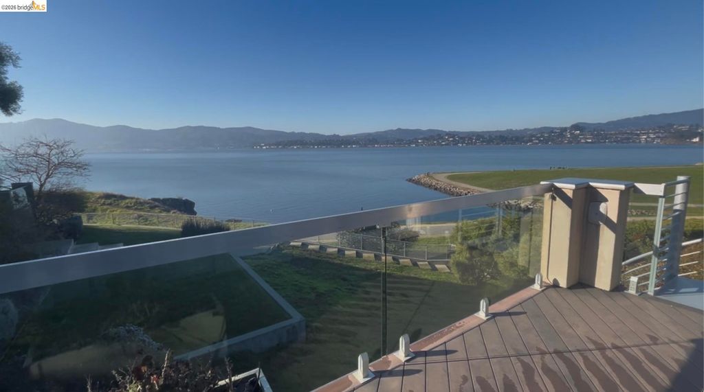 Photo of 20 Bayshore Ter, Tiburon, CA 94920 (MLS # 41135663)