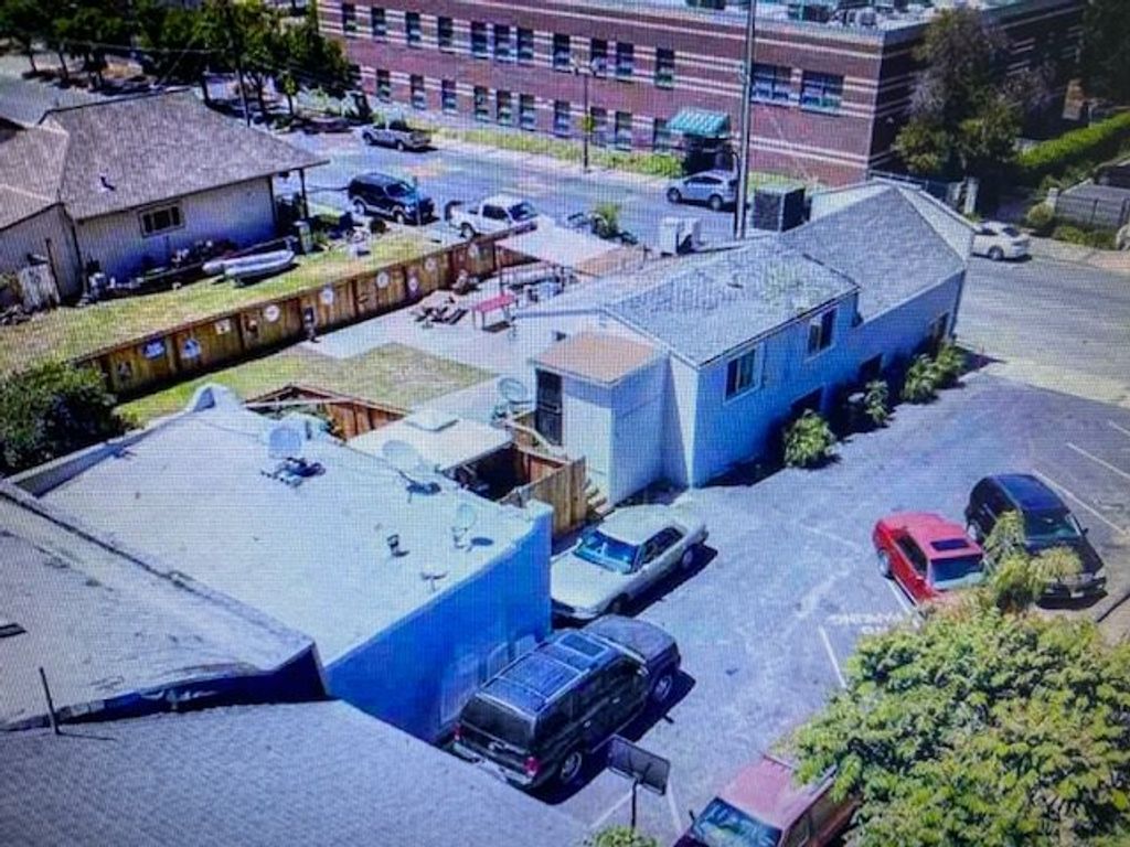 Photo of 809 W 2Nd St, Antioch, CA 94509 (MLS # 41120146)