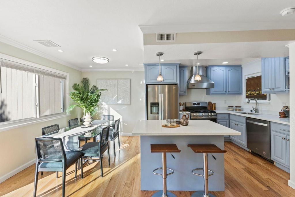 Photo of 179 Saint Michaels Court, Daly City, CA 94015 (MLS # ML82038445)