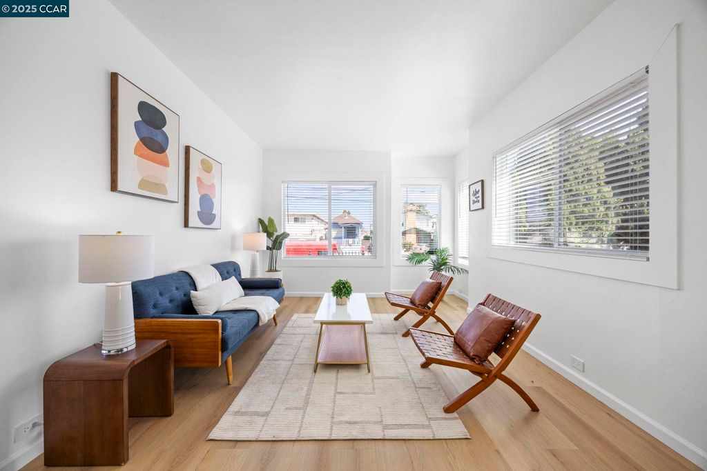 Photo of 1535 38Th Ave, Oakland, CA 94601 (MLS # 41116392)