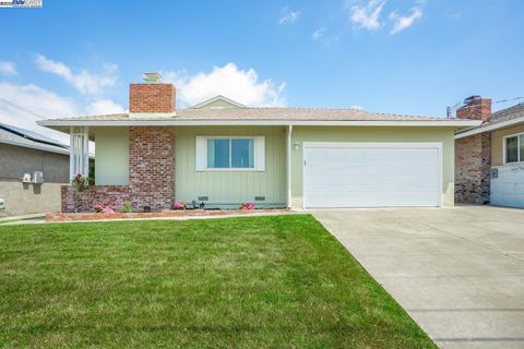 22012 Betlen Way Castro Valley CA 94546