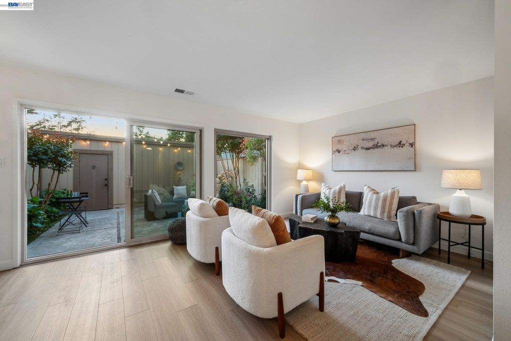 Photo of 1159 Island Dr, Alameda, CA 94502 (MLS # 41135202)