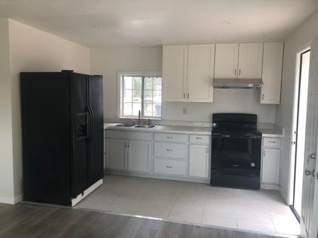 672 IRWIN LN — listing photo 10