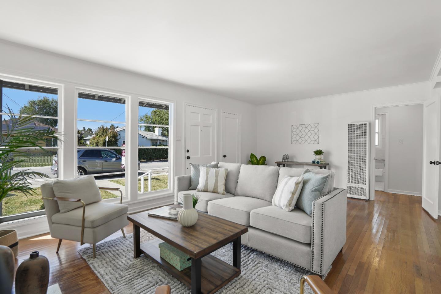 San Mateo, California 94401, United States, 2 Bedrooms Bedrooms, ,1 BathroomBathrooms,Residential,Pending,142139