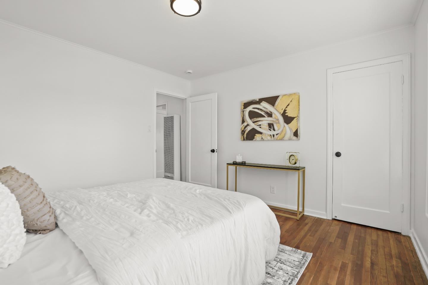 San Mateo, California 94401, United States, 2 Bedrooms Bedrooms, ,1 BathroomBathrooms,Residential,Pending,142139