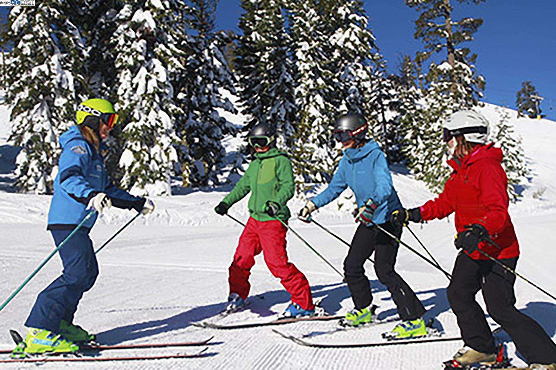 Nevada City, California 95959, United States, 3 Bedrooms Bedrooms, ,3 BathroomsBathrooms,Residential,Active,184691