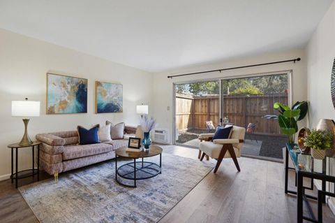 Photo of 1411 Creekside Drive #2, Walnut Creek, CA 94596 (MLS # ML82033964)