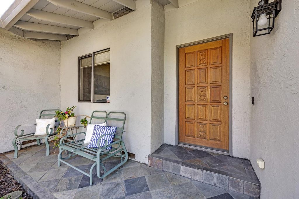 Photo of 48875 Chenin Blanc Drive, Fremont, CA 94539 (MLS # ML82038583)