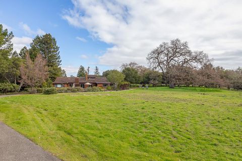 A home in Portola Valley