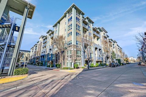 Photo of 5501 De Marcus Blvd #328, Dublin, CA 94568 (MLS # 41120944)