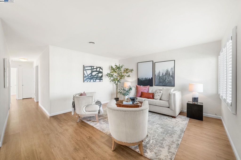 Photo of 1266 Via El Monte, San Lorenzo, CA 94580 (MLS # 41116225)