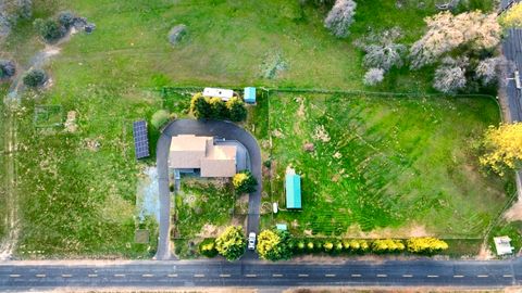 Photo of 13033 Clements Road, Groveland, CA 95321 (MLS # 41124005)