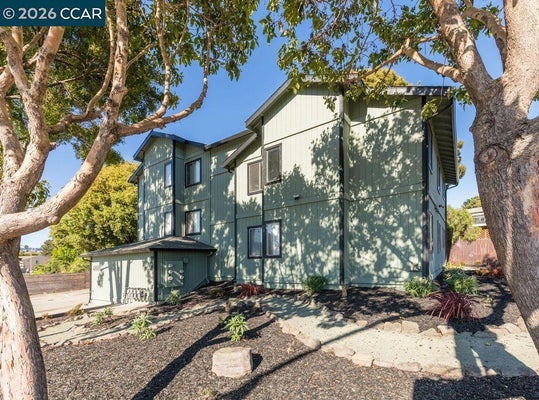 4800 BAYVIEW AVE, RICHMOND, CA 94804 - Image a35578aadb92ffb3fe0a4e027196e7e4/3125129616