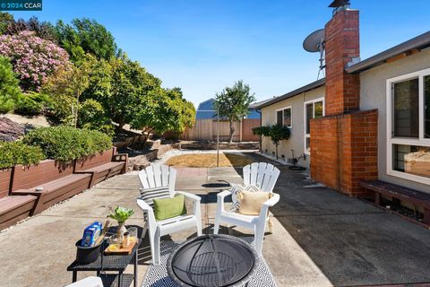 A home in Pinole