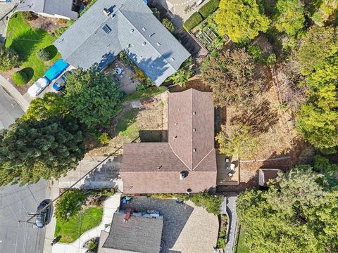 A home in Pinole