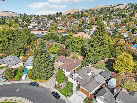 A home in Pinole