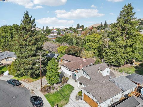 A home in Pinole