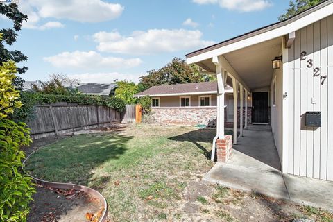 A home in Pinole