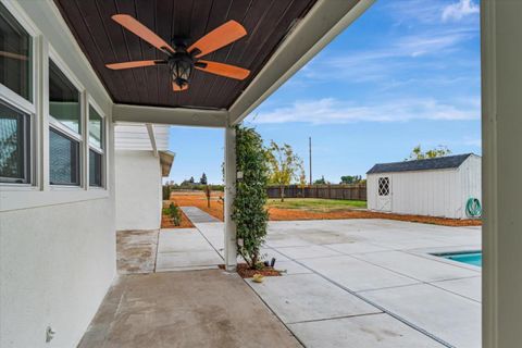 A home in Hughson