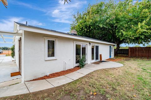 A home in Hughson