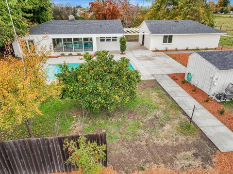 A home in Hughson