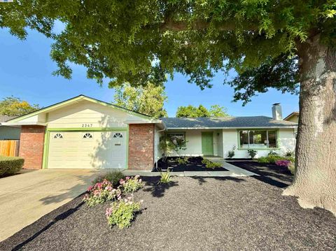 2347 Hampton Rd Livermore CA 94550