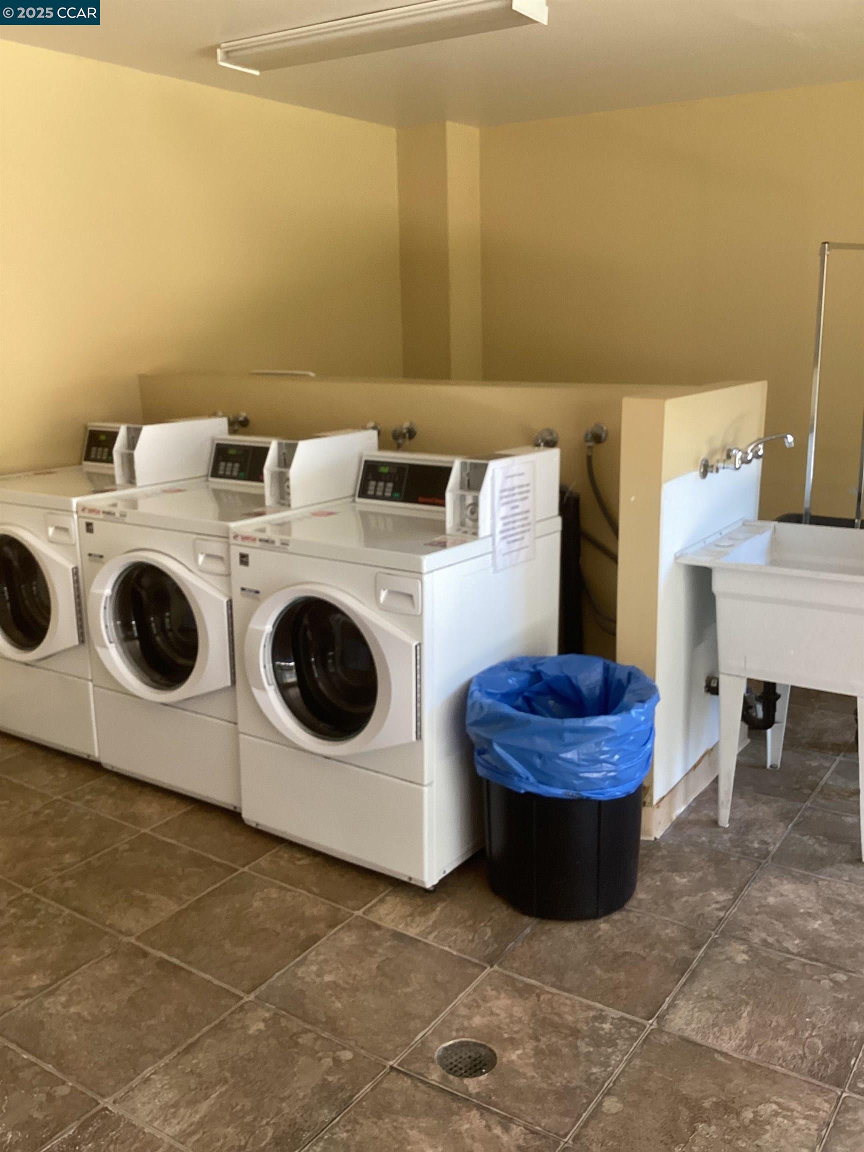 Walnut Creek, California 94596, United States, 1 Bedroom Bedrooms, ,1 BathroomBathrooms,Residential,Active,19824