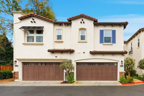 Photo of 38581 Aventura, Fremont, CA 94536 (MLS # 41120428)