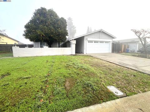 A home in Union City