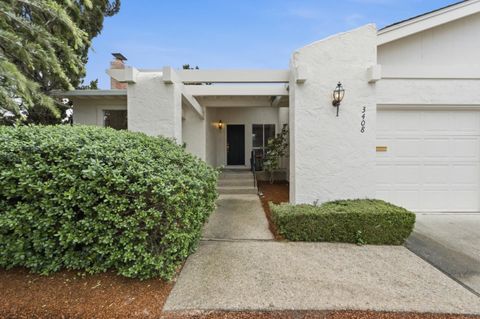 Photo of 3408 Spyglass Drive, San Mateo, CA 94403 (MLS # ML82041331)