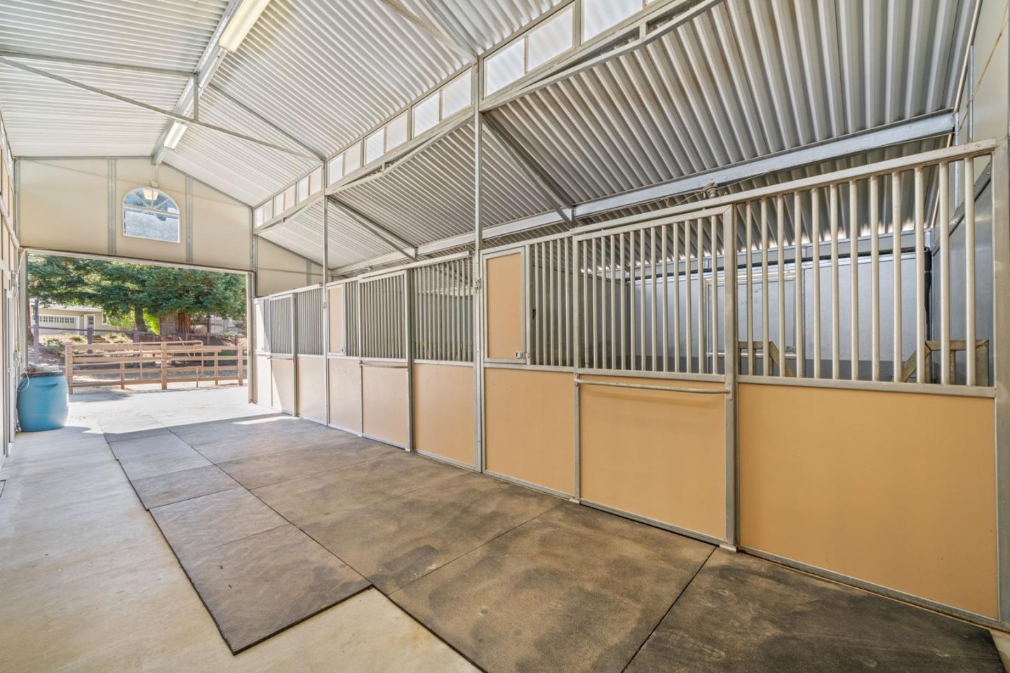 Gilroy, California 95020, United States, 4 Bedrooms Bedrooms, ,4 BathroomsBathrooms,Residential,Active,150276