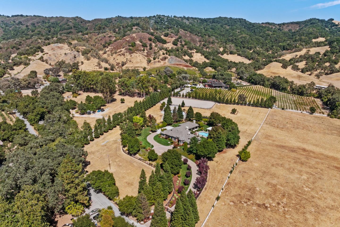 Gilroy, California 95020, United States, 4 Bedrooms Bedrooms, ,4 BathroomsBathrooms,Residential,Active,150276