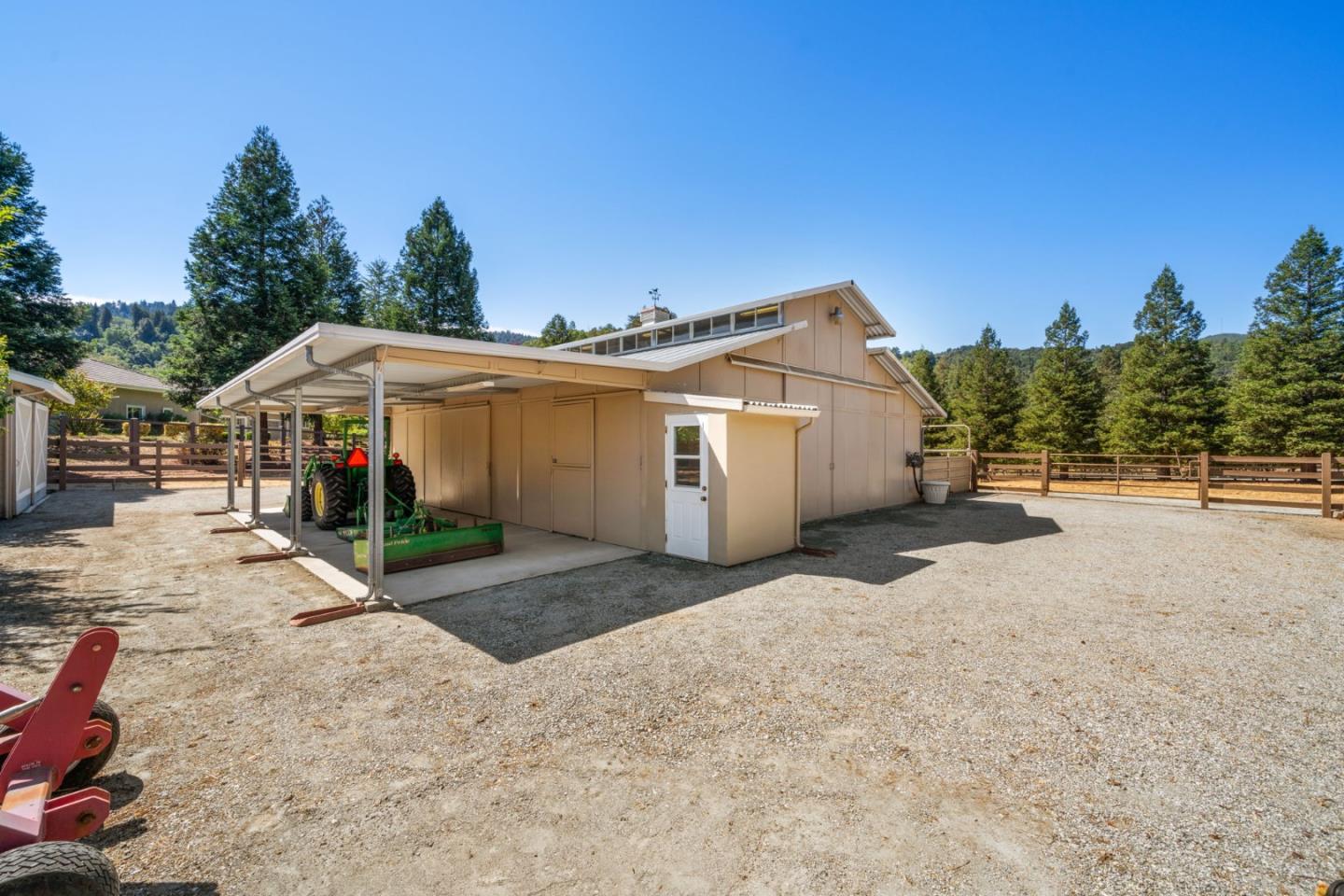 Gilroy, California 95020, United States, 4 Bedrooms Bedrooms, ,4 BathroomsBathrooms,Residential,Active,150276