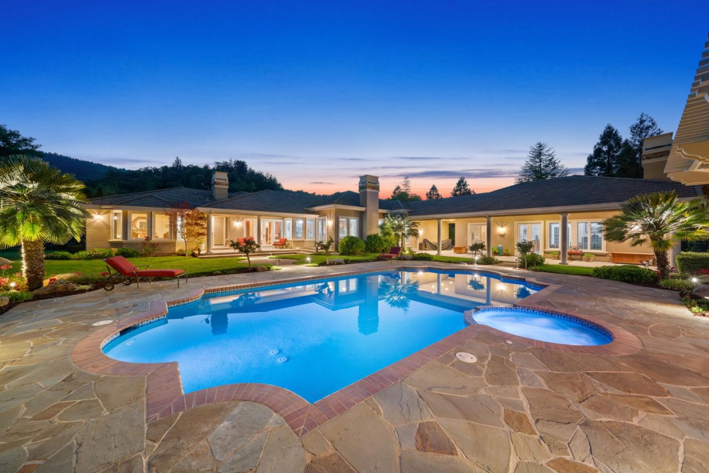 Gilroy, California 95020, United States, 4 Bedrooms Bedrooms, ,4 BathroomsBathrooms,Residential,Active,150276