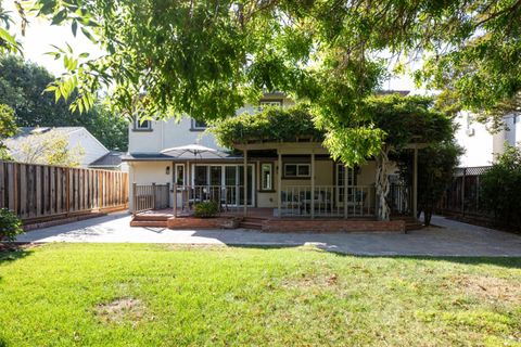 A home in Palo Alto