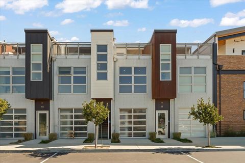 Photo of 202 Panetta Avenue, Santa Cruz, CA 95060 (MLS # ML82024381)