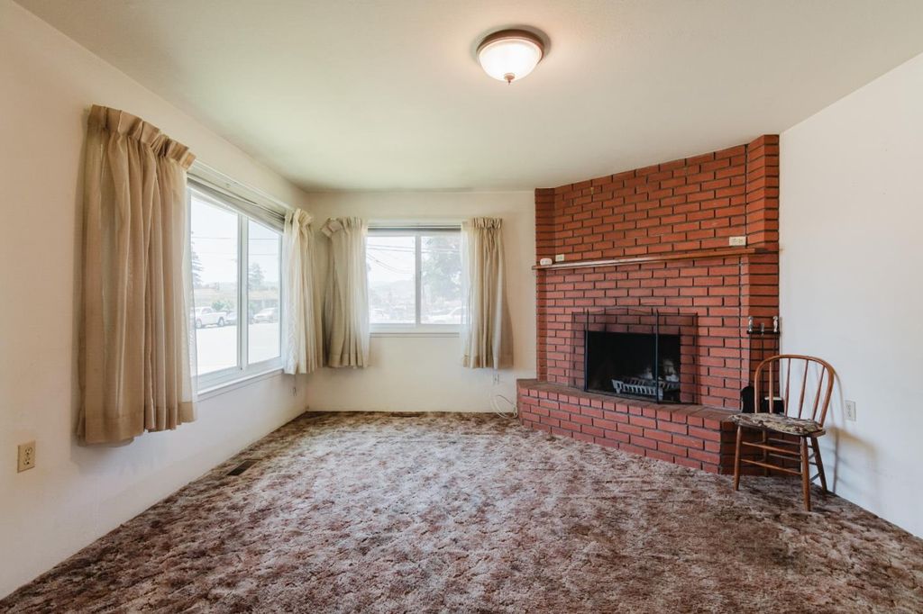 Photo of 640 Division Street, King City, CA 93930 (MLS # ML82048021)