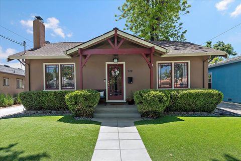 Photo of 520 Atlanta Avenue, San Jose, CA 95125 (MLS # ML82044946)