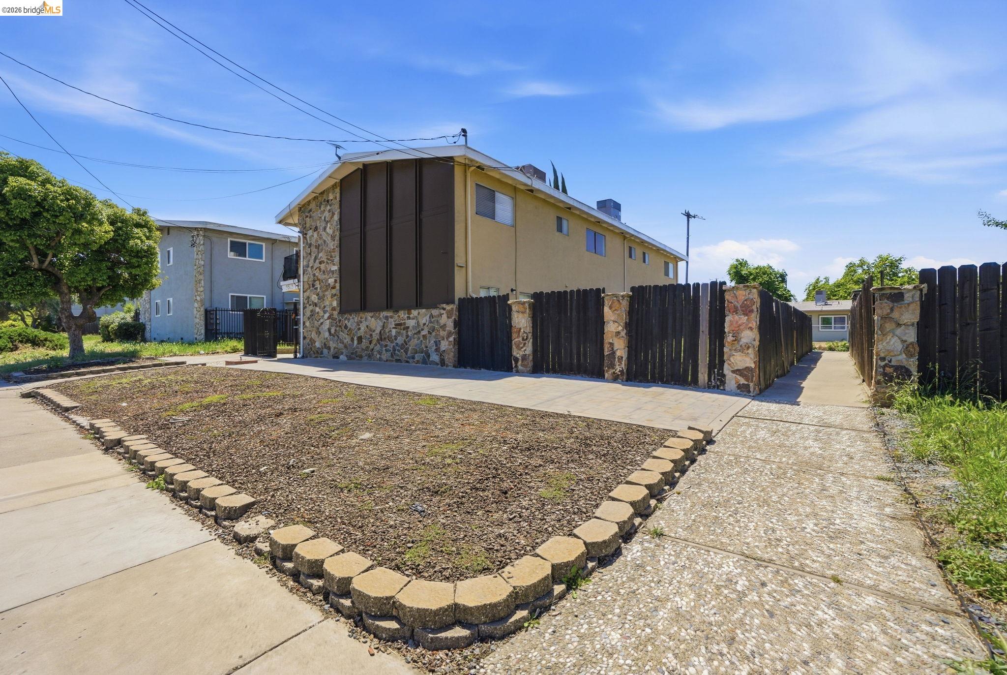 3513 Fairview Dr, Antioch, CA 94509