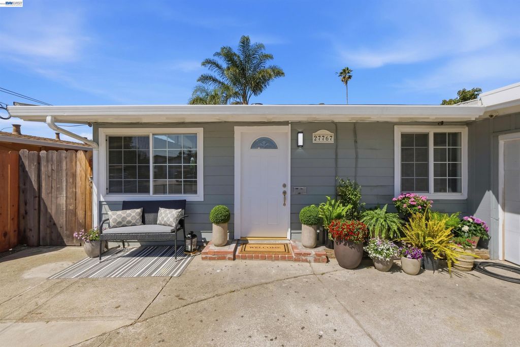 Photo of 27767 Coronado Way, Hayward, CA 94545 (MLS # 41135660)