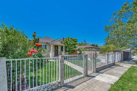 A home in Redwood City