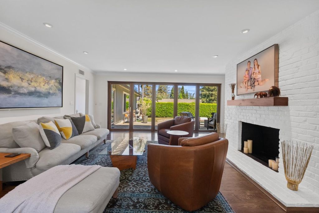 Photo of 430 Hillsborough Boulevard, San Mateo, CA 94402 (MLS # ML82043715)