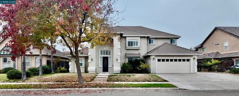 Photo of 719 Sarah Therese Way, Modesto, CA 95351 (MLS # 41118838)