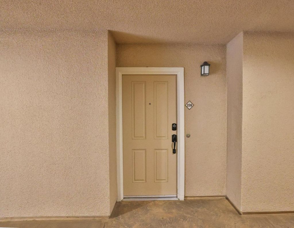 Photo of San Jose, CA 95128 (MLS # ML82048185)